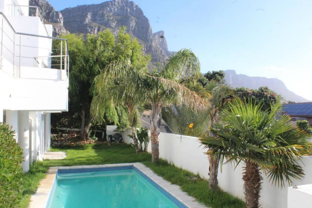 Cozy Camps Bay House With Mountain And Sea View Villa Fokváros Kültér fotó